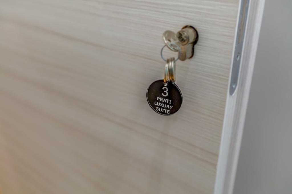 Prati Luxury Suites Рим Екстериор снимка