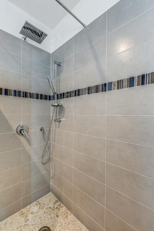 Prati Luxury Suites Рим Стая снимка
