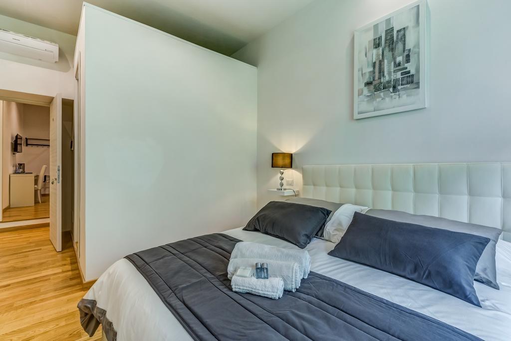 Prati Luxury Suites Рим Стая снимка