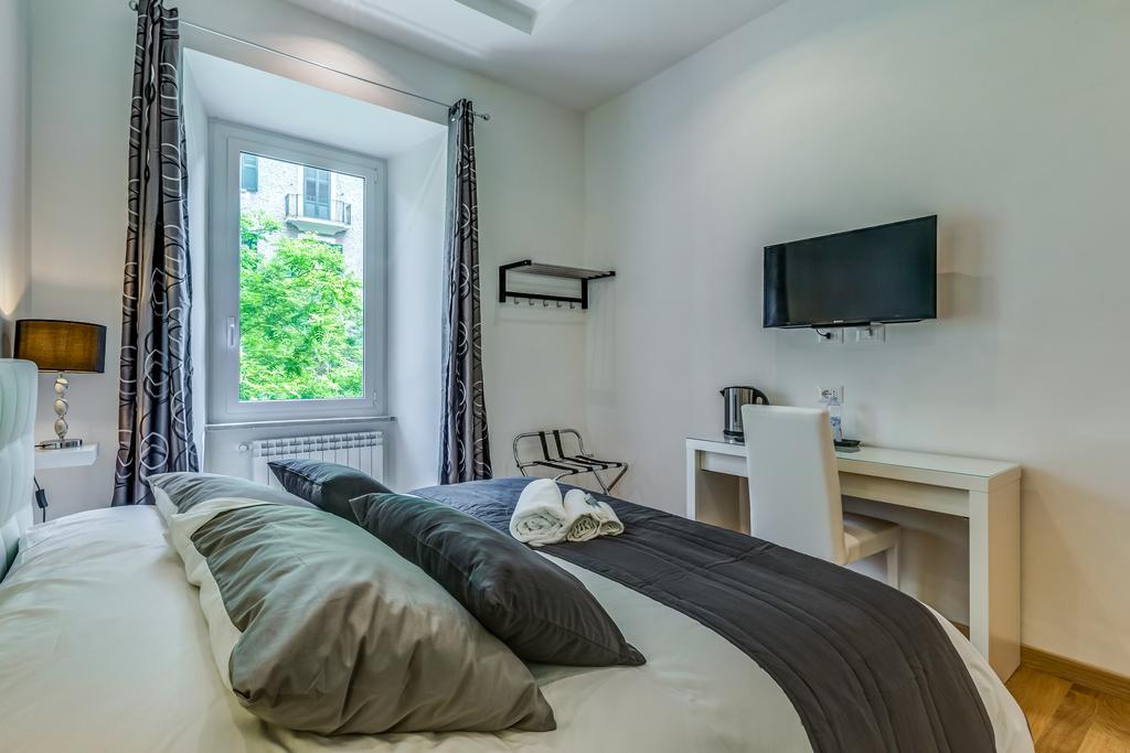 Prati Luxury Suites Рим Стая снимка