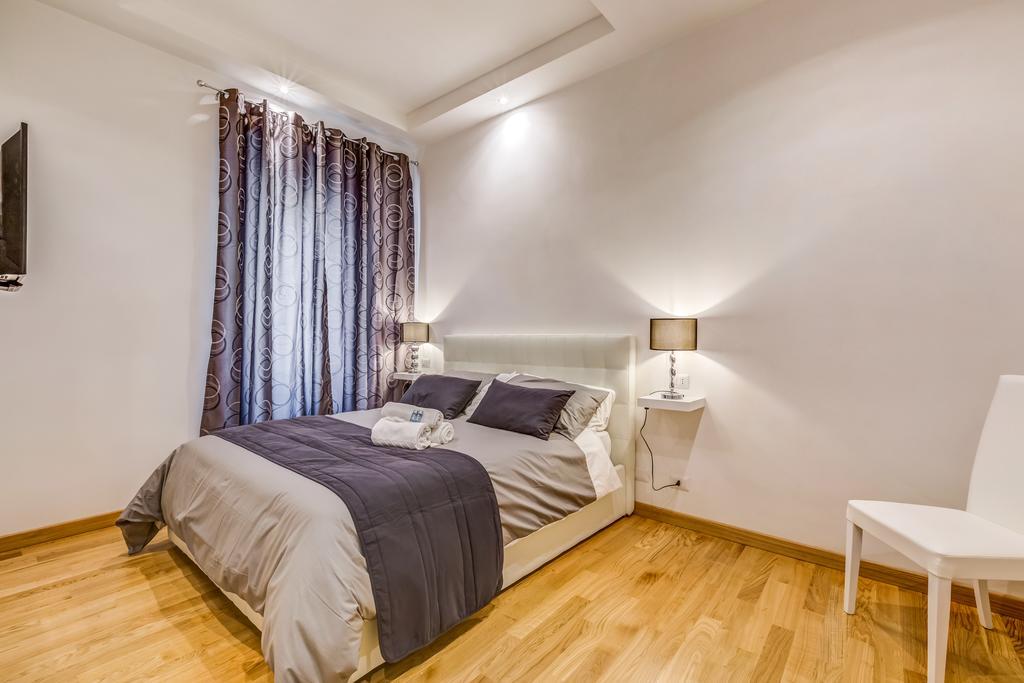 Prati Luxury Suites Рим Стая снимка