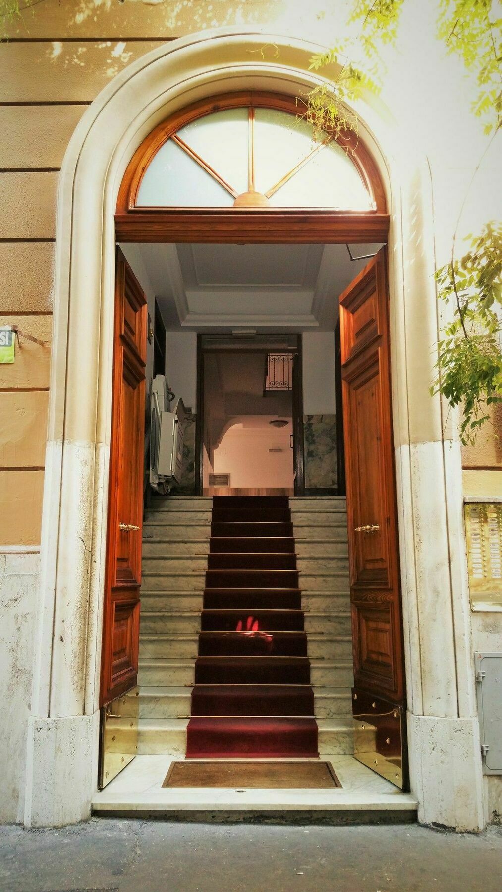 Prati Luxury Suites Рим Екстериор снимка