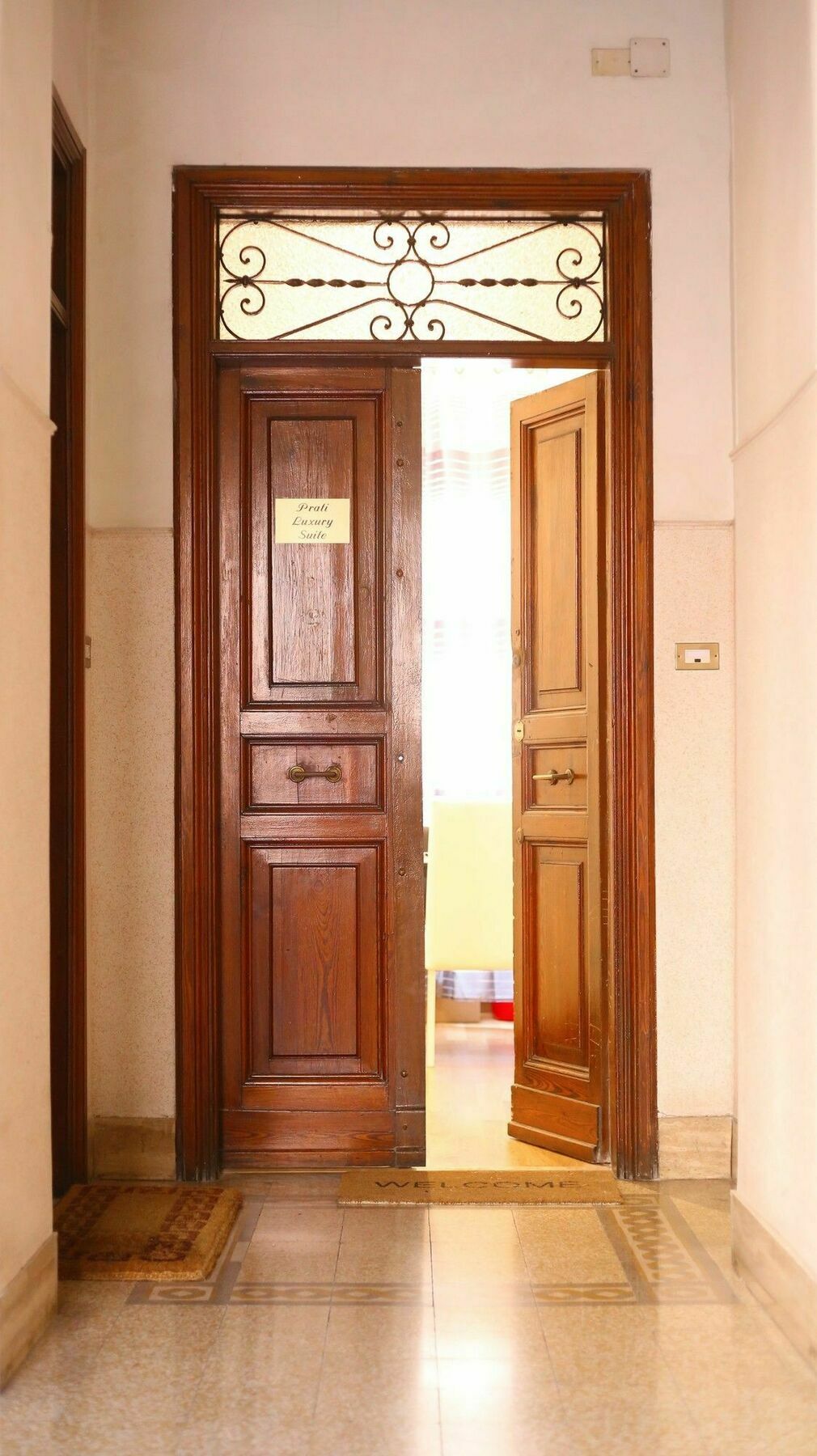 Prati Luxury Suites Рим Екстериор снимка